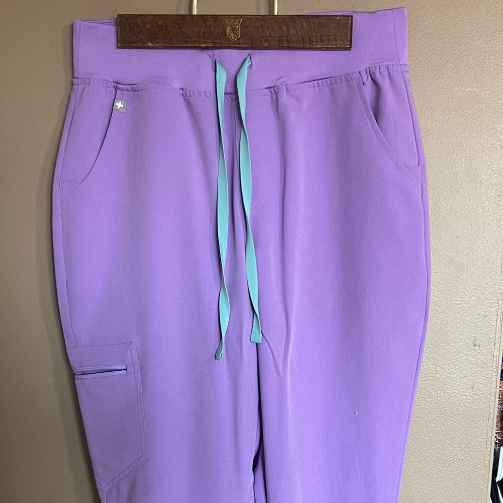 Figs Women Lilac Dawn Zamora High Waisted 2.0 Jogger Scrub Pants Size Medium